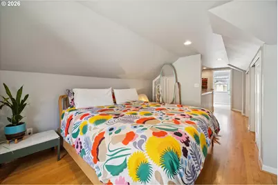 4305 SE Ash St, Portland, OR 97215 - Photo 26