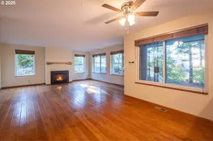 5740 Palisades Dr, Lincoln City, OR 97367 - Photo 12