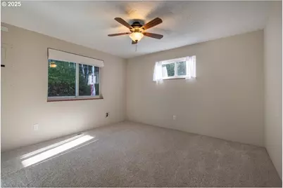 5740 Palisades Dr, Lincoln City, OR 97367 - Photo 14