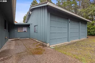 5740 Palisades Dr, Lincoln City, OR 97367 - Photo 26