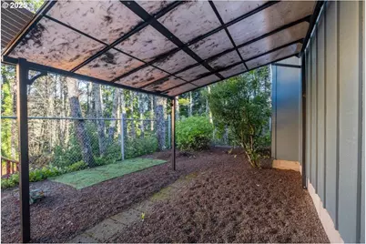 5740 Palisades Dr, Lincoln City, OR 97367 - Photo 28