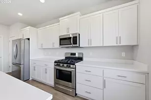 1497 Gladiola Dr, Junction City, OR 97448 - Photo 14