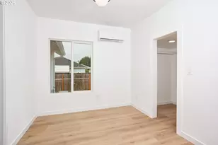 4930 SE 59th Ave, Portland, OR 97206 - Photo 8