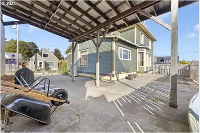 1508 Union Ave, North Bend, OR 97459 - Photo 40