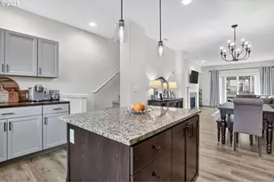 28635 SW Orleans Ave, Wilsonville, OR 97070 - Photo 24