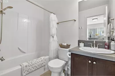 28635 SW Orleans Ave, Wilsonville, OR 97070 - Photo 42