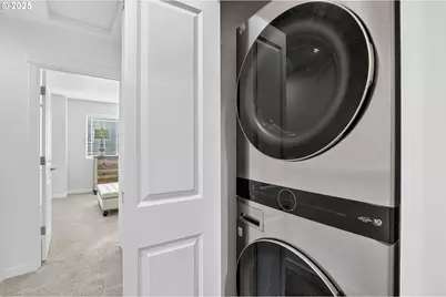 28635 SW Orleans Ave, Wilsonville, OR 97070 - Photo 38