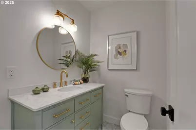 4750 N Kerby Ave, Portland, OR 97217 - Photo 14