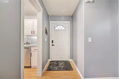15935 Woodchip Ln, La Pine, OR 97739 - Photo 12