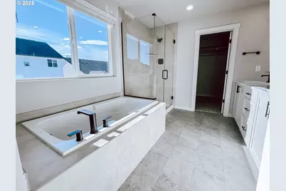 2508 S 4th Dr, Ridgefield, WA 98642 - Photo 12