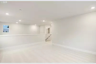 4051 W 4th St, Washougal, WA 98671 - Photo 14