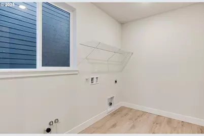4051 W 4th St, Washougal, WA 98671 - Photo 10