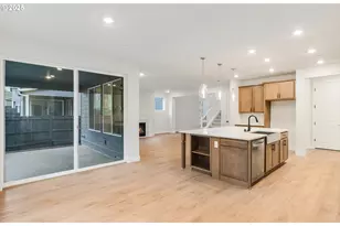 4051 W 4th St, Washougal, WA 98671 - Photo 8
