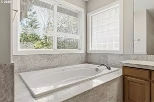 13979 NW Greenwood Dr, Portland, OR 97229 - Photo 22