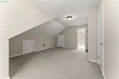 13979 NW Greenwood Dr, Portland, OR 97229 - Photo 38