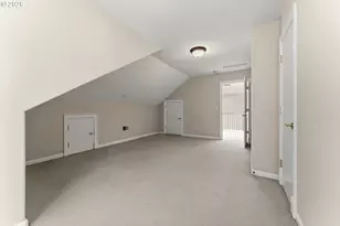 13979 NW Greenwood Dr, Portland, OR 97229 - Photo 38