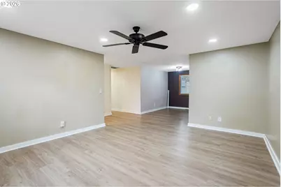 4691 Rawhide Ct NE, Salem, OR 97305 - Photo 10