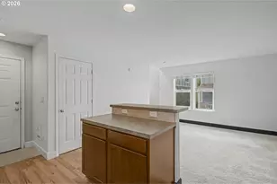 130 SE 119th Ave, Portland, OR 97216 - Photo 4