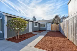 604 S Vermont St, Portland, OR 97219 - Photo 2