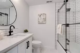 604 S Vermont St, Portland, OR 97219 - Photo 48