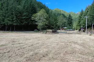 1860 Oar Creek Rd, Reedsport, OR 97467 - Photo 20