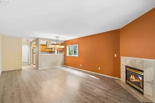 360 NE 78th Ave, Portland, OR 97213 - Photo 10