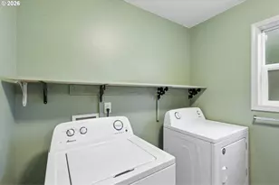 360 NE 78th Ave, Portland, OR 97213 - Photo 22