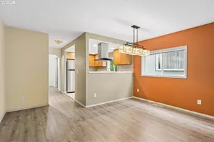 360 NE 78th Ave, Portland, OR 97213 - Photo 12