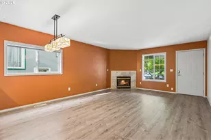 360 NE 78th Ave, Portland, OR 97213 - Photo 8