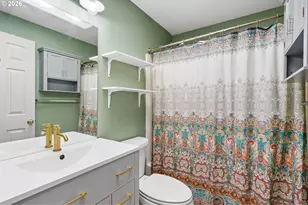 360 NE 78th Ave, Portland, OR 97213 - Photo 22