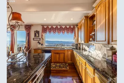 430 N Y St, Washougal, WA 98671 - Photo 14