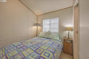 1210 SE 48th Pl, Lincoln City, OR 97367 - Photo 16