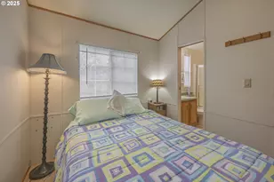 1210 SE 48th Pl, Lincoln City, OR 97367 - Photo 14