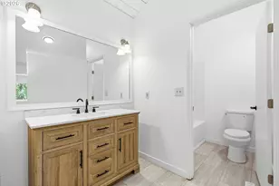 7048 Glacier Dr, Springfield, OR 97478 - Photo 16