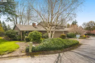 19 Bloch Terrace, Lake Oswego, OR 97035 - Photo 2