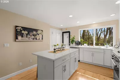 19 Bloch Ter, Lake Oswego, OR 97035 - Photo 16