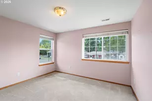 240 E Jersey St, Gladstone, OR 97027 - Photo 24
