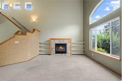 240 E Jersey St, Gladstone, OR 97027 - Photo 6