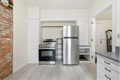 245 W 13th Ave, Eugene, OR 97401 - Photo 12