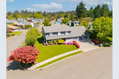 10933 NE Sherwood Dr, Vancouver, WA 98686 - Photo 2