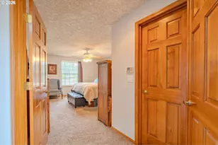 10933 NE Sherwood Dr, Vancouver, WA 98686 - Photo 14