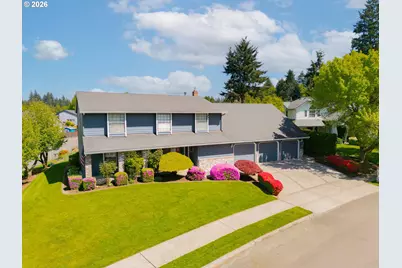 10933 NE Sherwood Dr, Vancouver, WA 98686 - Photo 1