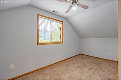 10933 NE Sherwood Dr, Vancouver, WA 98686 - Photo 24