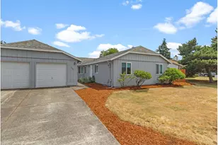1611 SE Blairmont Dr, Vancouver, WA 98683 - Photo 2