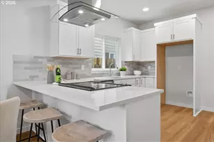 9281 E Burnside St, Portland, OR 97216 - Photo 8