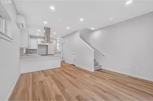 9281 E Burnside St, Portland, OR 97216 - Photo 8