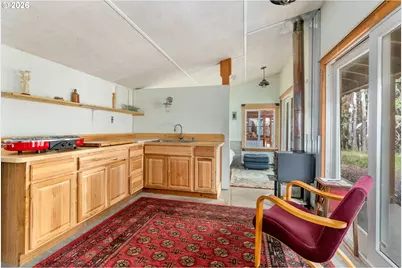 24 Meadows Loop, Lyle, WA 98635 - Photo 6