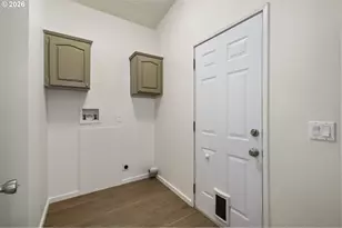 1699 N Terry St, Eugene, OR 97402 - Photo 30