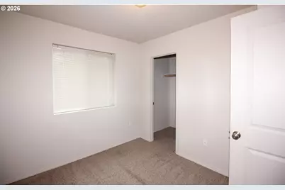 12140 SE Bush St, Portland, OR 97266 - Photo 6