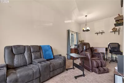 459 Lydia St, Yoncalla, OR 97499 - Photo 2